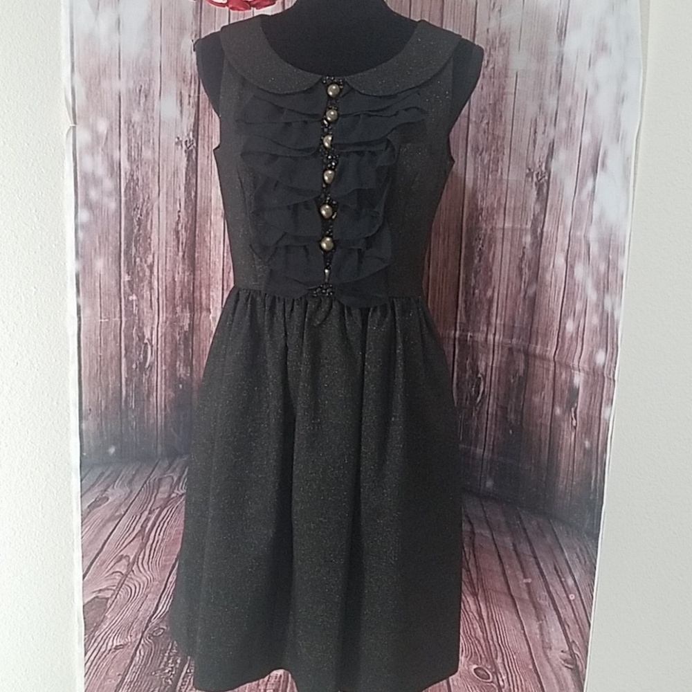Kensie sleeveless dress